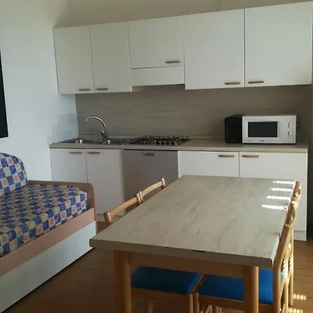 Atlantico Aparthotel 4*