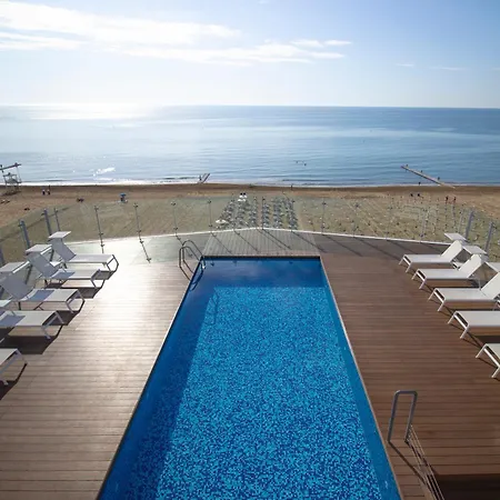 Aparthotel Atlantico 4*